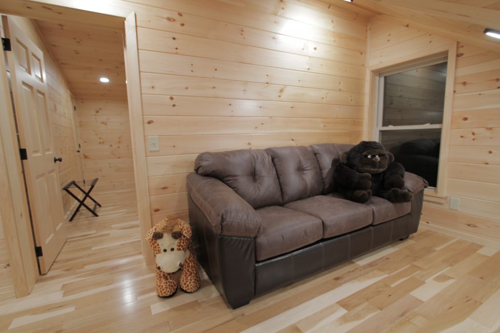 Sleeper Sofa added to Toledo Bend Cabin