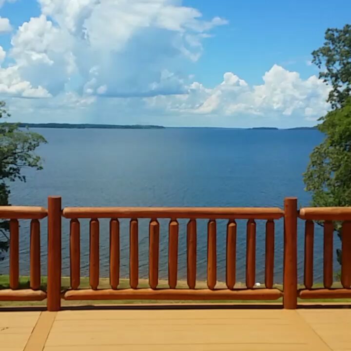 School starts in a couple of days. The teens having one last gtg of the summer.
#toledobend #toledobendcabins #toledobendcabinrentals #toledobend #summer.