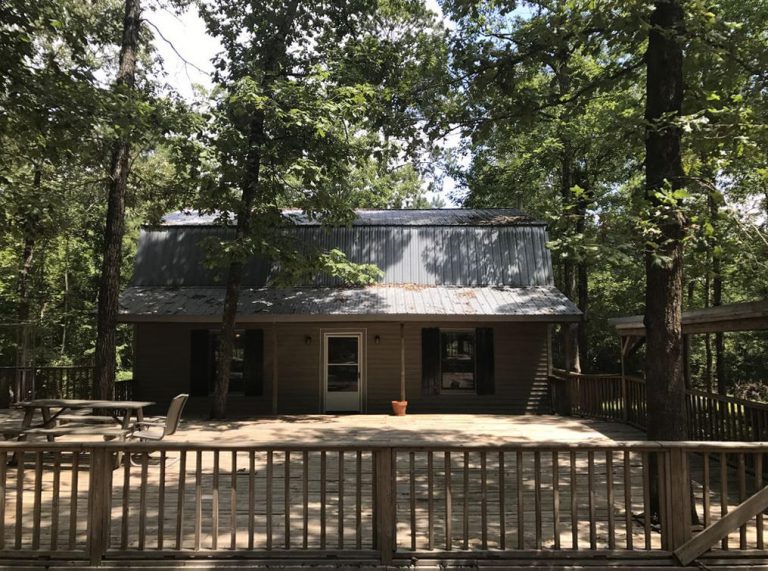 For Sale Toledo Bend Lakehouse with Rock Solid VRBO history