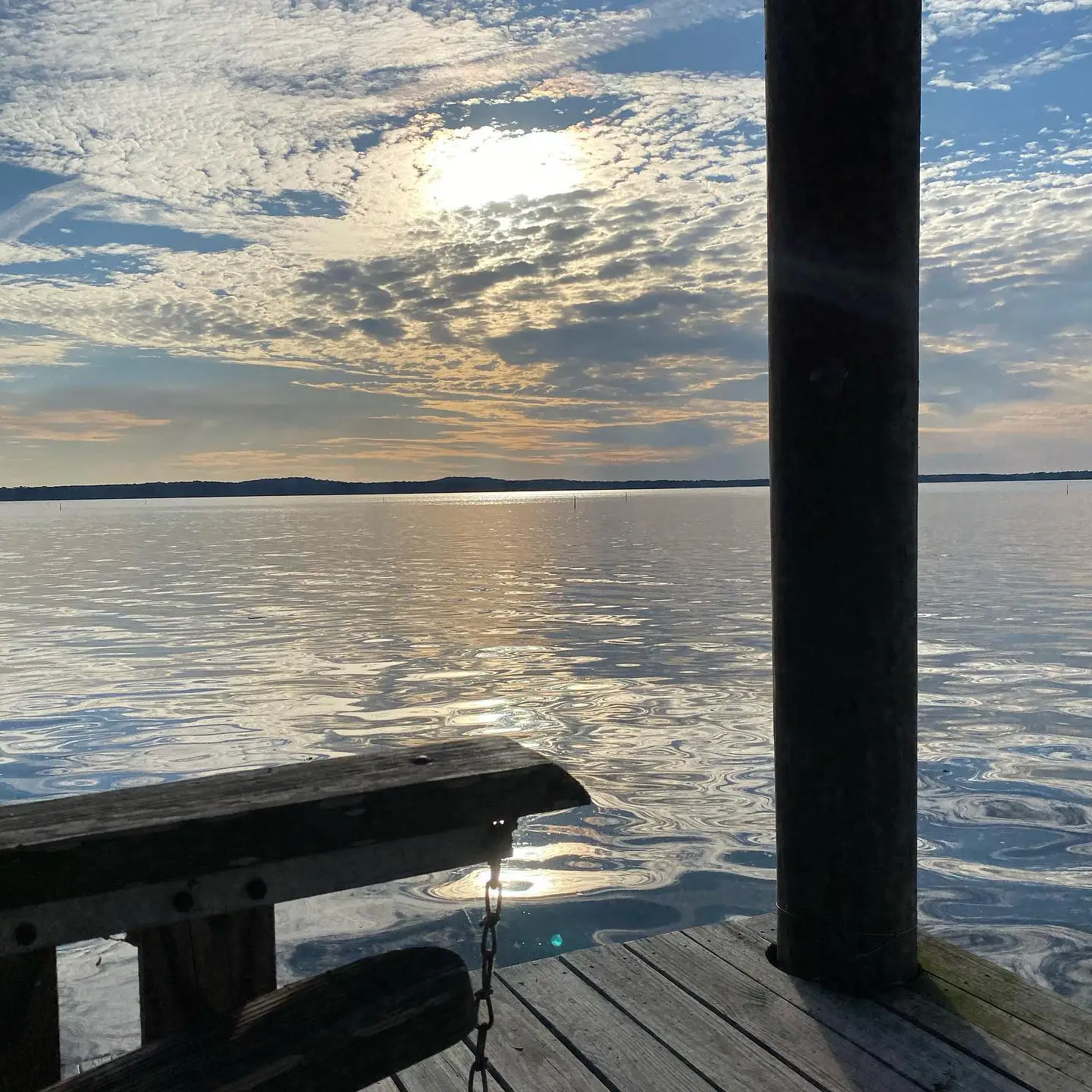 Sunset today at Toledo Bend Cabins-so beautiful and quiet today. Relaxing and chilling on the dock. #relax #sunsets #toledobendcabins