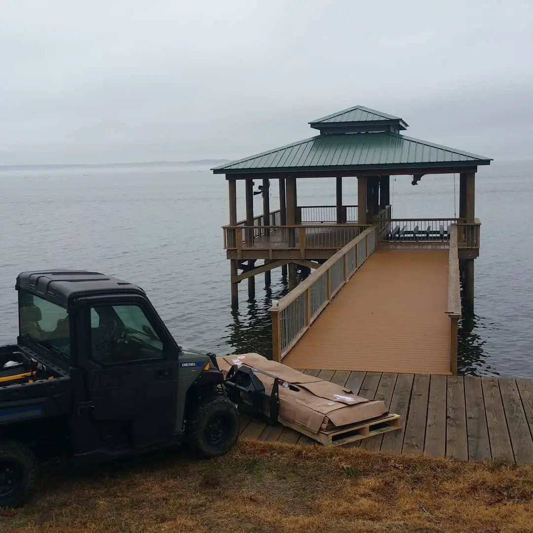 Good morning.  I am about to get started putting a fancy picnic table in the boathouse.  It's balmy and quiet on Toledo Bend this morning.

toledobendcabins.com

#toledobendcabin #toledobendlake