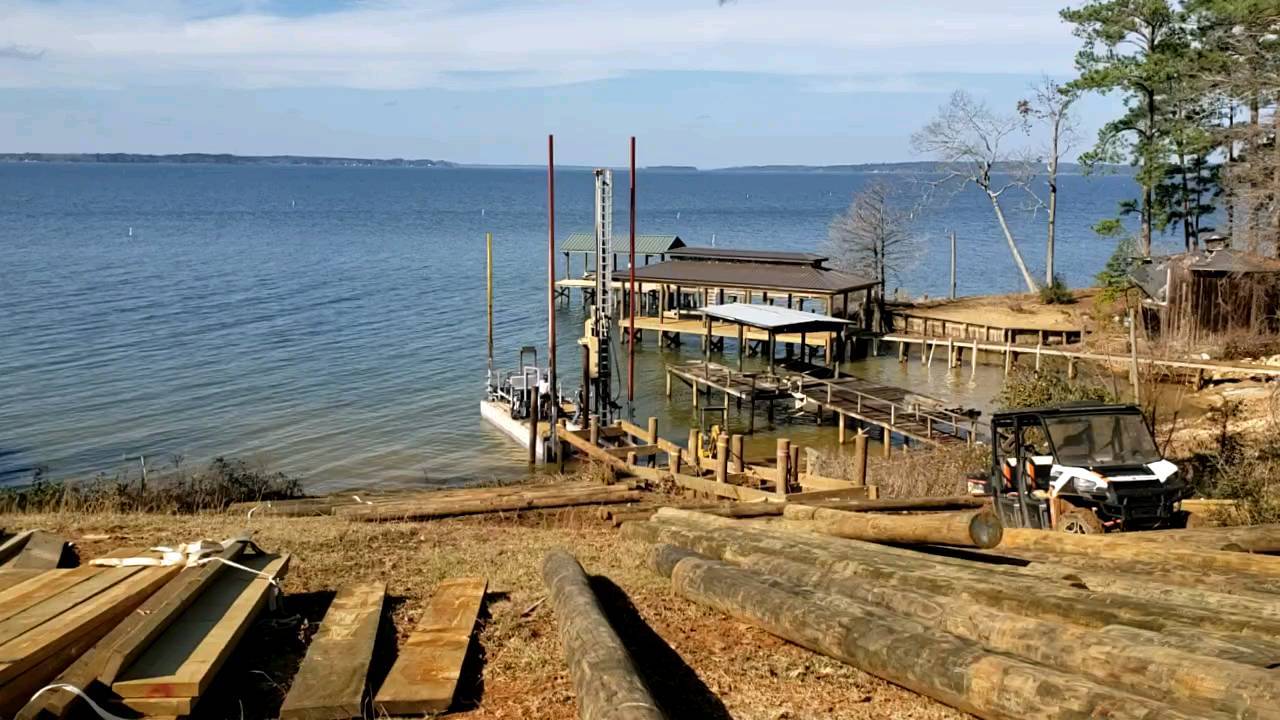 It is going down at Toledo Bend. Literally this piling going down in the ground for the new boathouse at our new cabin on Toledo Bend.
#toledobendcabins #toledobend #piledriving #piledriver